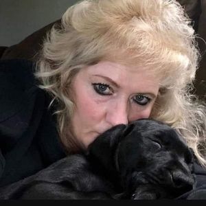 Meet your Posher, Angela